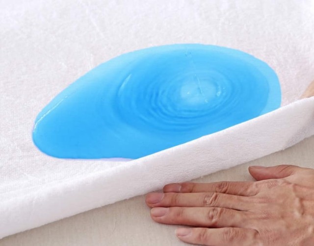 prześcieradło wodoodporne Univers-Deco3.jpg