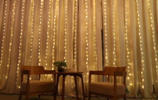 Zdalnie sterowane lampki kurtynowe.jpg