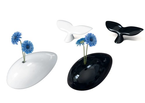 Porcelanowy dekoracyjny wazon.jpg