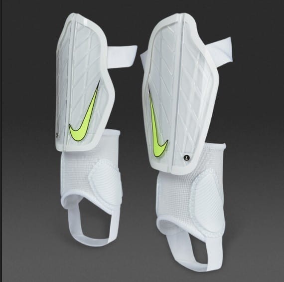 Ochraniacze Nike 3.jpg