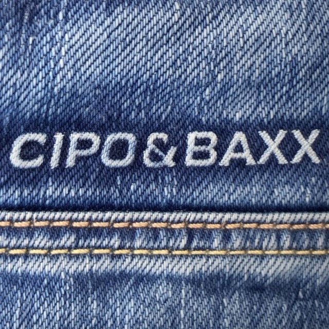 Spodenki męskie jeansowe krótkie Cipo &amp; Baxx CK-113 szorty denim – OUTLET detal