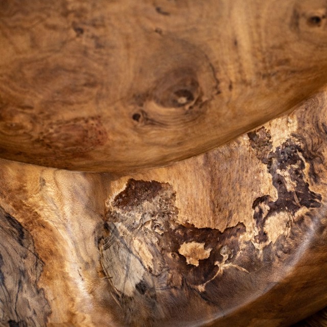 detal drewna tekowego świecznik naturalne słoje struktura teak