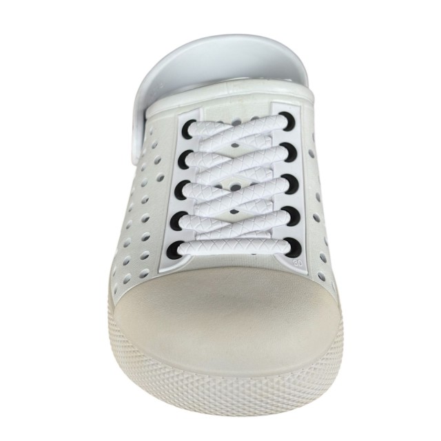 klapki dziecięce antypoślizgowe białe KVbabby widok z góry wentylacja