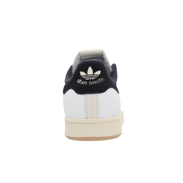 Tył adidas Stan Smith ID2032 białe sneakersy