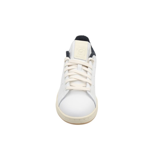 Przód butów adidas Stan Smith ID2032