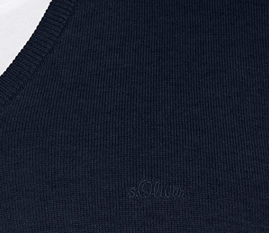 Sweter s. Oliwer 1.jpg