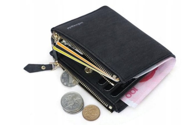 adengchi portfel 1.jpg