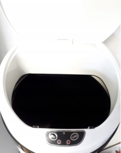 Kosz sensoryczny Inox 42 l 2.jpg