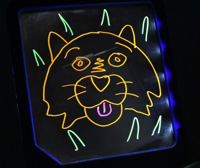 Podkładka neonowa do rysowania.1.jpg