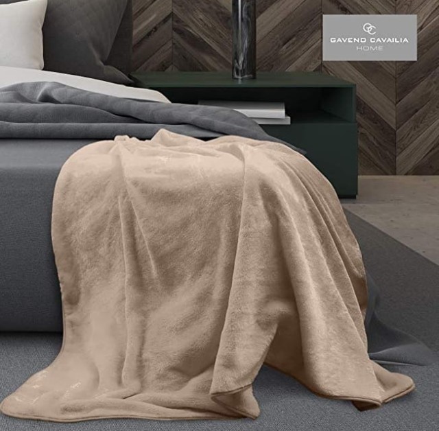 Plain Mink Throw 7.jpg