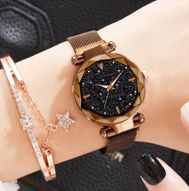 zegarek z kryształkami na tarczy.jpg