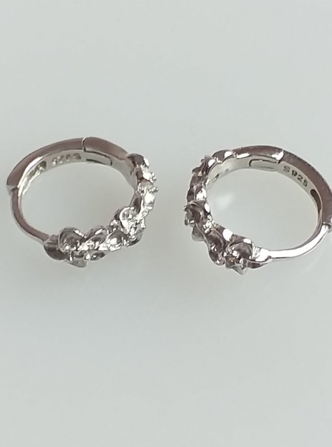 srebrne kolczyki kwiatki 2.jpg