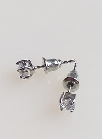 kolczykiz cyrkonia 3.jpg