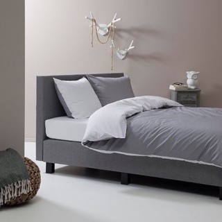 Pościel- 135 cm x 200 cm + 1szt poszewka 80 cm x 80 cm